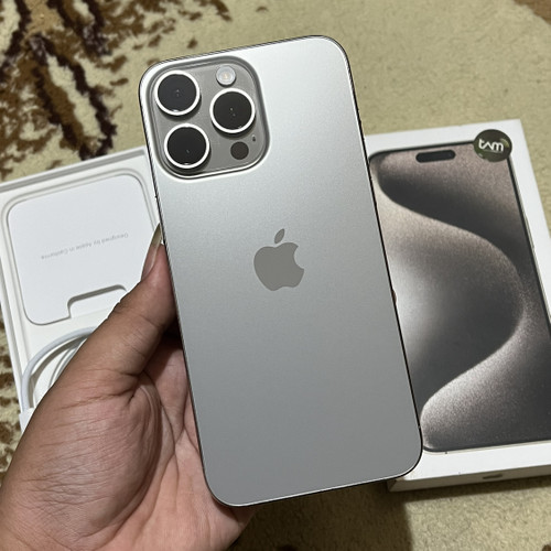 Smartphone Premium dengan Kamera 108MP